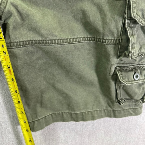IZOD Cargo Shorts Men's 36 Olive Green Outdoor Utility Pockets Casual Canvas - Picture 8 of 8